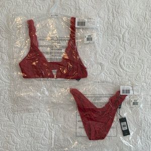 Tommy Hilfiger red set